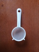 Sitko sito plastikowe kuchenne z drobną siatką średnica 5,5cm Fackelmann