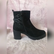 Botki na obcasie, zamszowe BORN2BE 