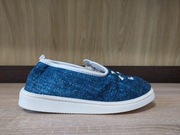 Damskie kapcie domowe – rozmiar 38