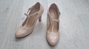 Szpilki beżowe roz. 36, obcas 9 cm, w bardzo dobrym stanie