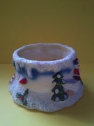 Świecznik świąteczny bożonarodzeniowy z bałwankami i choinkami