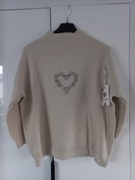 Sweterek beż serce