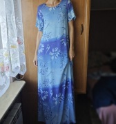 Sukienka vintage PRL niebieska w kwiaty rozmiar M lata PRL