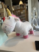 Jednorożec z filmu Minionki DUŻY 55 cm