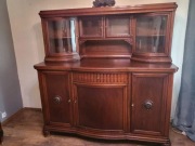 Bufet/kredens z okresu międzywojennego po renowac