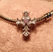 Charm's krzyżyk srebro 