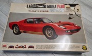 Lamborghini Miura P400 Bertone 1:16 OTaki Vintage Model Kit