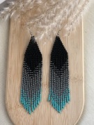 Kolczyki z japońskich koralików.