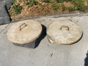 dekiel, pokrywa betonowa studni.