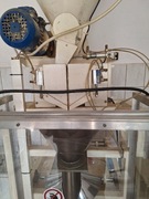 Maszyna pakująca paczkarka pakowaczka dozownik