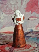 PATRIOTYCZNIE Rzeźba z gipsu Anioł Ojczyzny wys. 12,4 cm