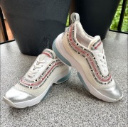 LOVE Moschino oryginalne białe błękitne buty sportowe sneakersy 38