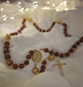 Różaniec handmade - piasek pustyni, stal nierdzewna