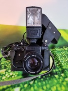Aparat Zenit z lampą