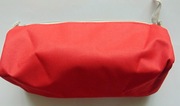 Kosmetyczka czerwona materiałowa 20cm x 7cm
