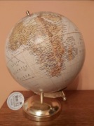 Piękny NOWY GLOBUS . L.