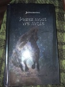 Jednorożec Przez most we mgle