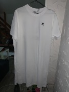 Sukienka Adidas, rozmiar L