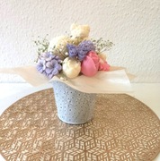 Flower Box. Kwiaty z wosku sojowego