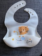 Śliniak. Fartuszek silikonowy 