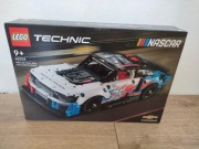 LEGO 42153 CHEVROLET CAMARO