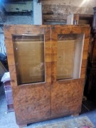 Bibiblioteczka orzechowa art deco lata20-30te, do renowacji. 