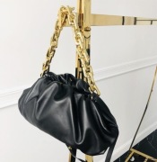 Torebka łańcuch styl bottega 