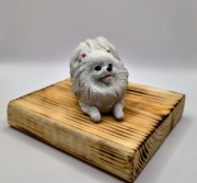 Figurka Szpic miniaturowy z podstawką handmade