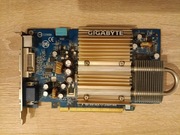 NVIDIA GeForce 7300 GT Gigabyte GV-NX73T256P-RH.