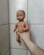 zabawka bobas dla dzieci ubranko dziewczynka plastikowa gumowa z ruszającym