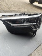 Lampa lewy przód audi Q3 2021r.