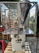 Kiljan RX-20 - tabletkarka