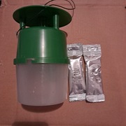 Buxatrap Pułapka Feromonowa na Ćmę Bukszpanową Zestaw