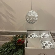 Bombki na choinkę 8 cm własnoręcznie wyszydełkowane 