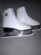 Łyżwy figurowe białe