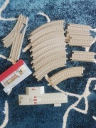 Tory TrackMaster Deluxe z dźwiękową stacją