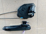 Klamka oraz zamek do drzwi lewych tylnych Toyota Auris II (2012-2018)