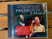 Pavarotti end Friends 2