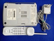 Stacjonarny telefon Casio z sekretarką.