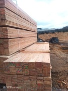 Tartak tarcica budowlana, modrzew, świerk, więźby dachowe, kantówki