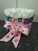 Słodki box z różami mydlanymi