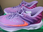 Nike męskie buty koszykarskie Giannis Immortality 4 FQ3680 r.42,5