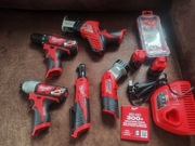 Milwaukee M12 zestaw 5 narzędzi, ładowarka, 2 bateria zestaw bitów. Nowy