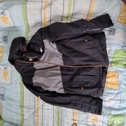 Kurtka 4F bardzo fajny noszona kilka razy
