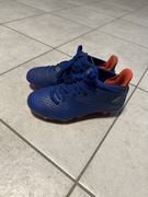 Buty piłkarskie korki r. 33