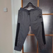 Rybaczki, leginsy Adidas roz M 