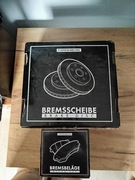 Frankberg 2 tarcze hamulcowe BRR18646-FC + 4 klocki hamulcowe BPD340L0-FC