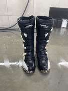 Buty cross thor 47