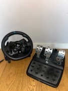 Logitech G923 TrueForce |  Baza + Pedały