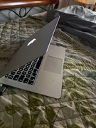 MacBook Air A1466 256/8 Os Sonoma